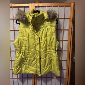 Women's Quilted Puffer Vest with Faux Fur Hood - Green